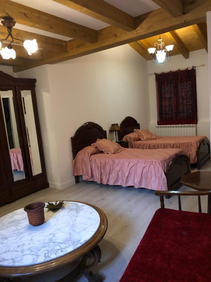 Posada El Museo Astudillo Buitenkant foto