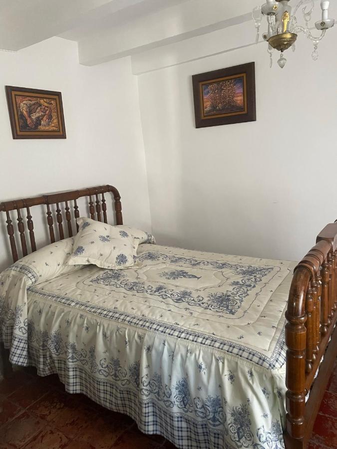 Posada El Museo Astudillo Buitenkant foto